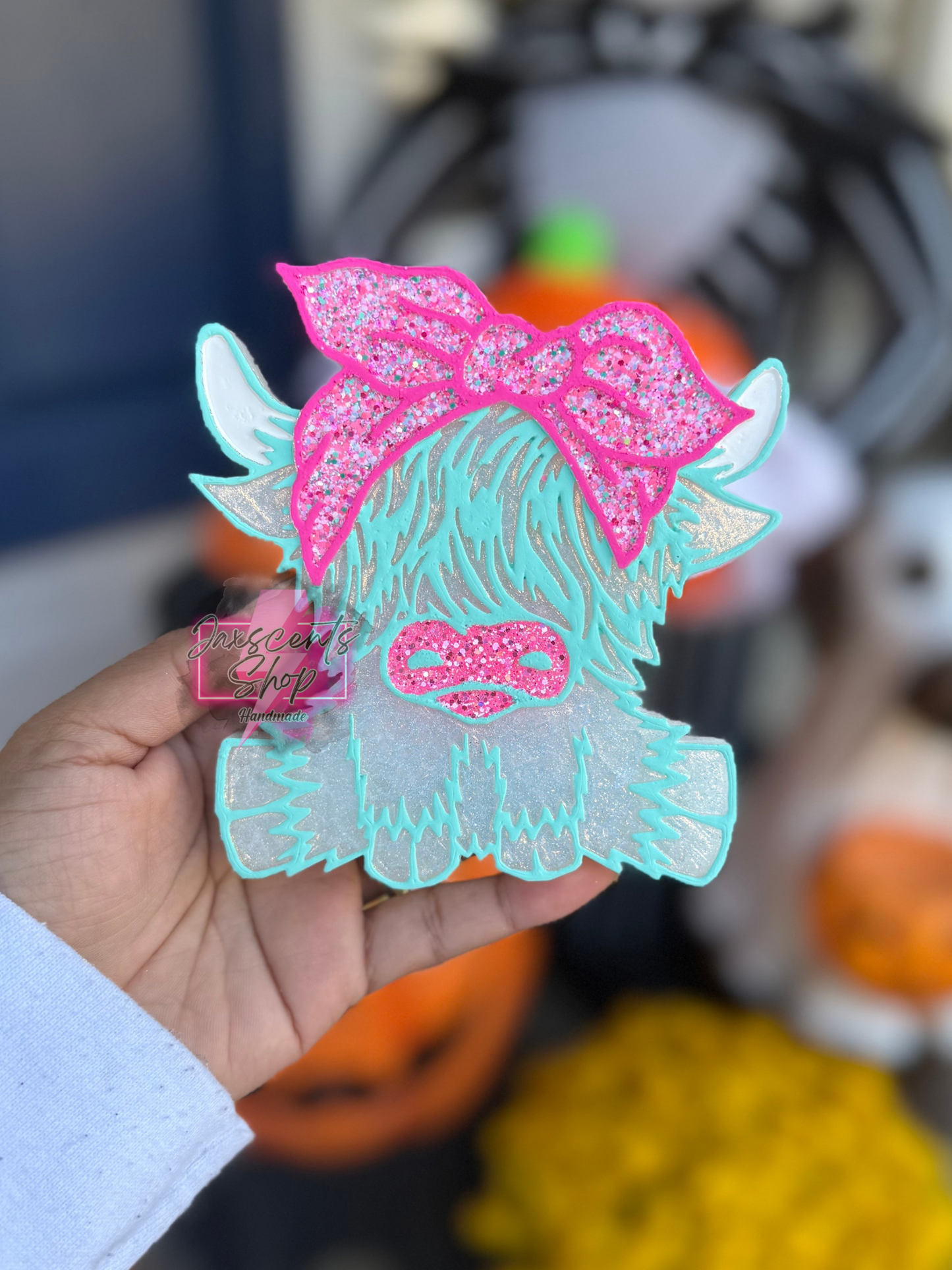 Highland Cow with Bow