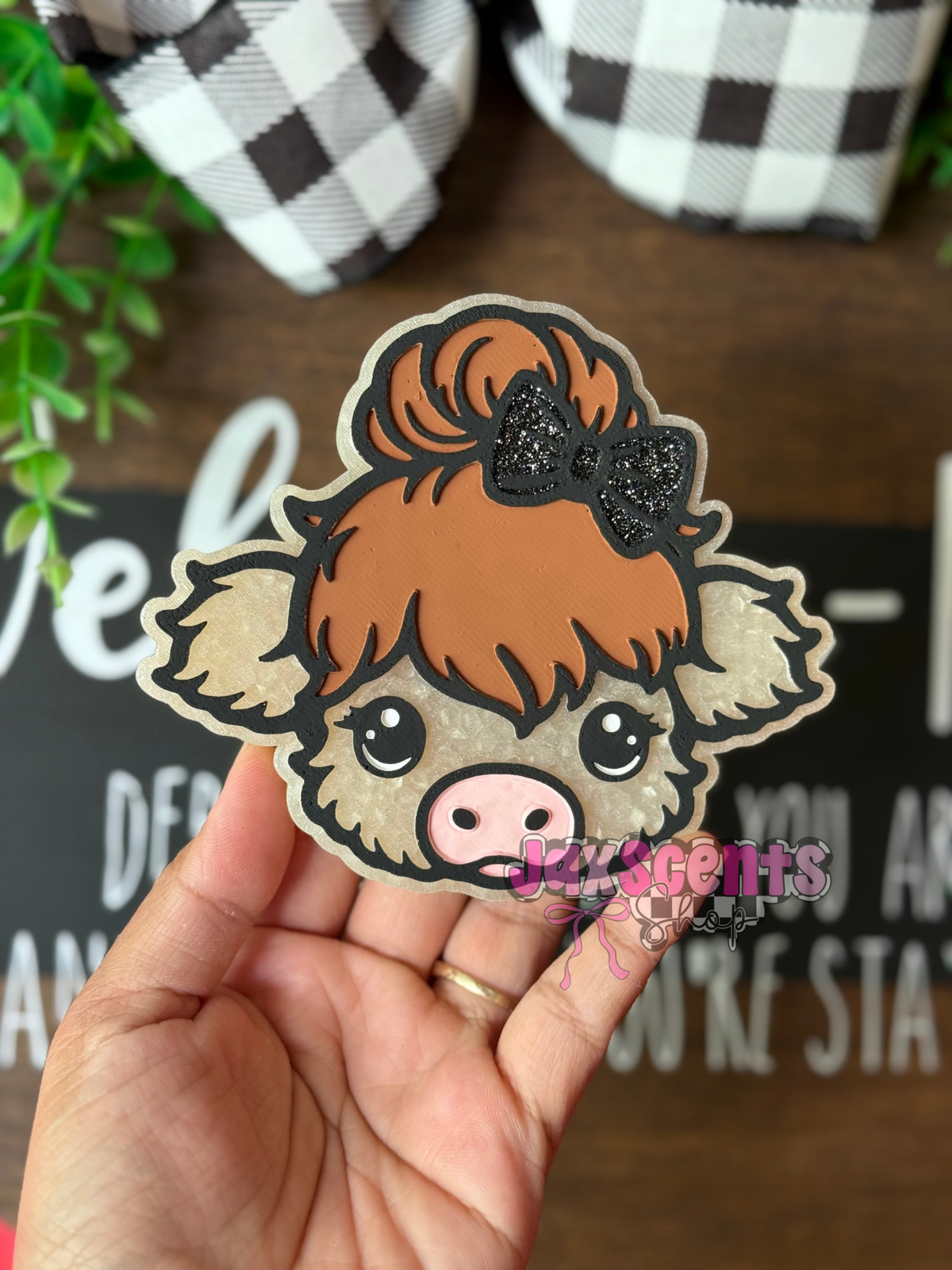 Highland Cow Head With Bow Car Freshie