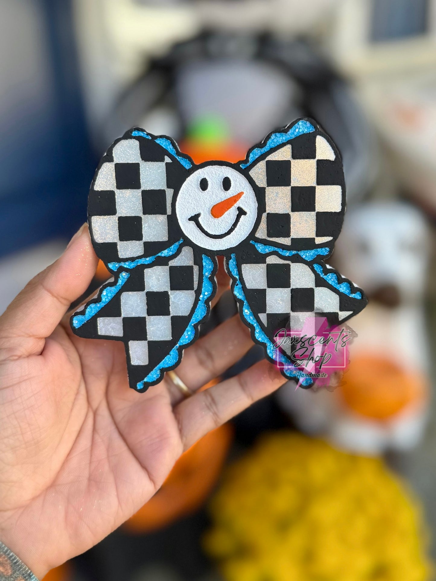 Snowman Checkered Bow