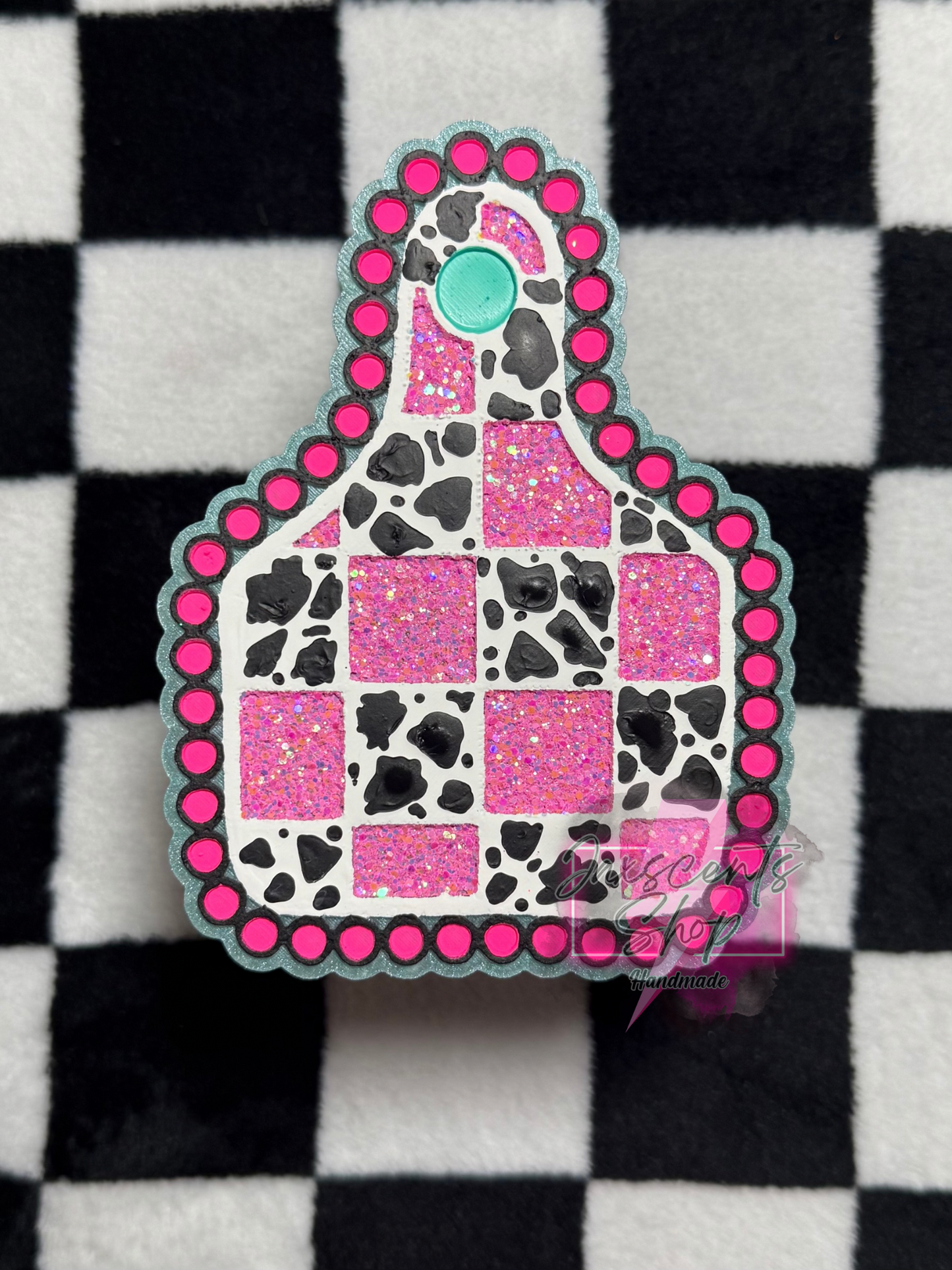 Checkered Cow Tag
