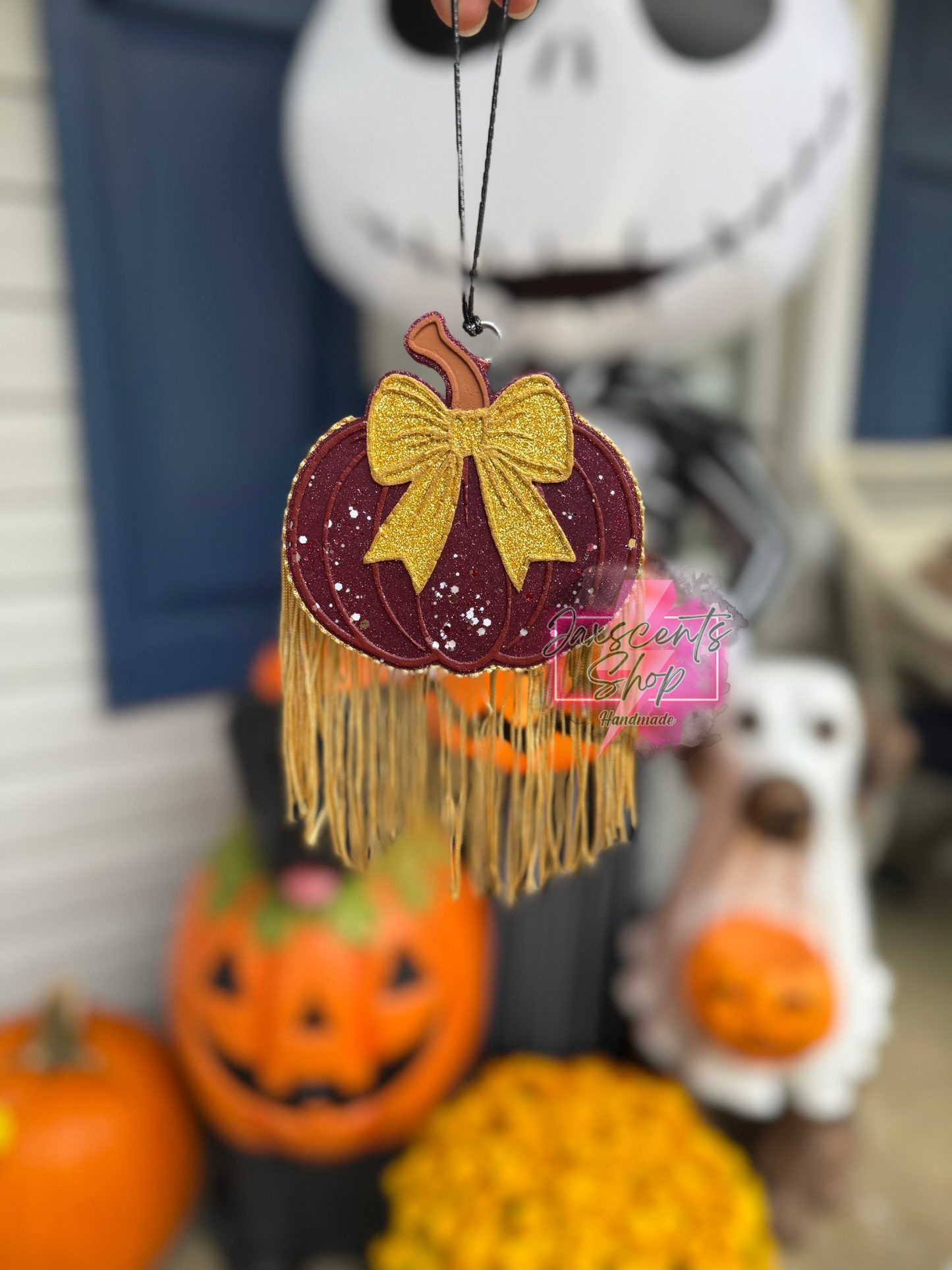 Plain Pumpkin With Bow