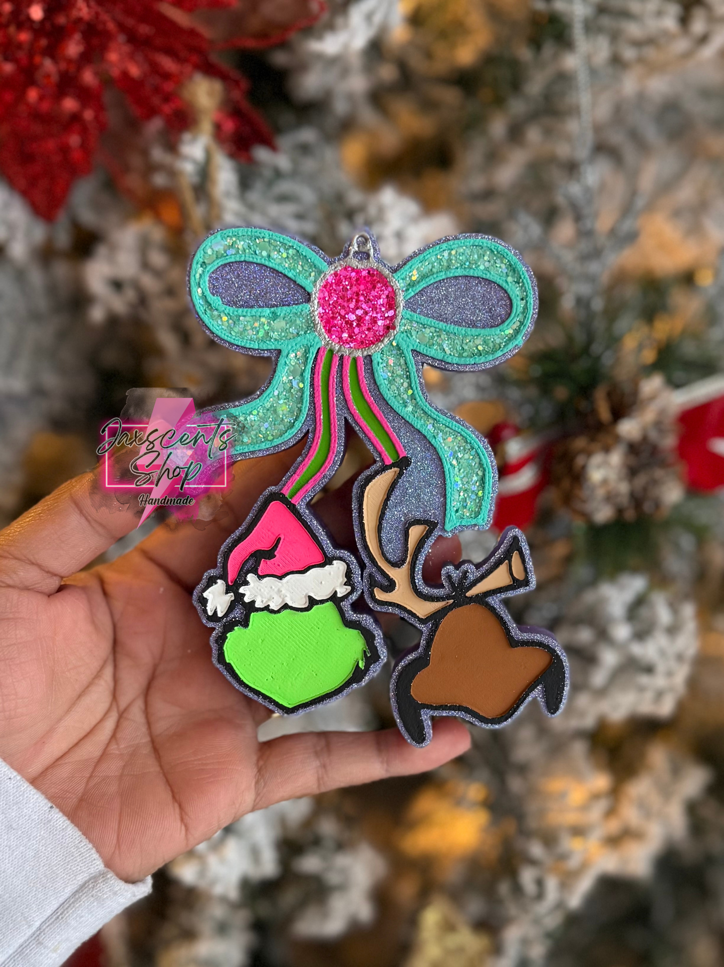 Green Guy And Max Bow